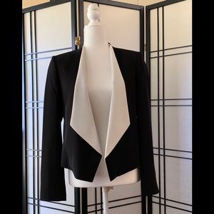 NWOT Calvin Klein black blazer